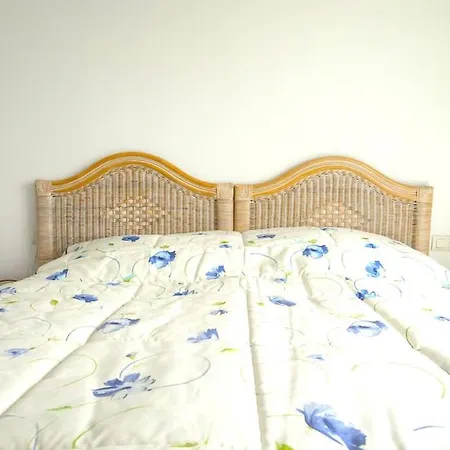 Front Line 2 Bedroom Daire