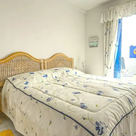 Front Line 2 Bedroom Daire *